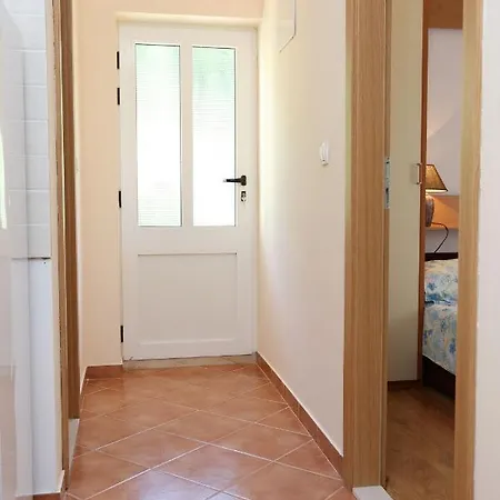 With A Parking Space Trstenik, Peljesac - 10109 Apartman Trstenik (Dubrovnik-Neretva)